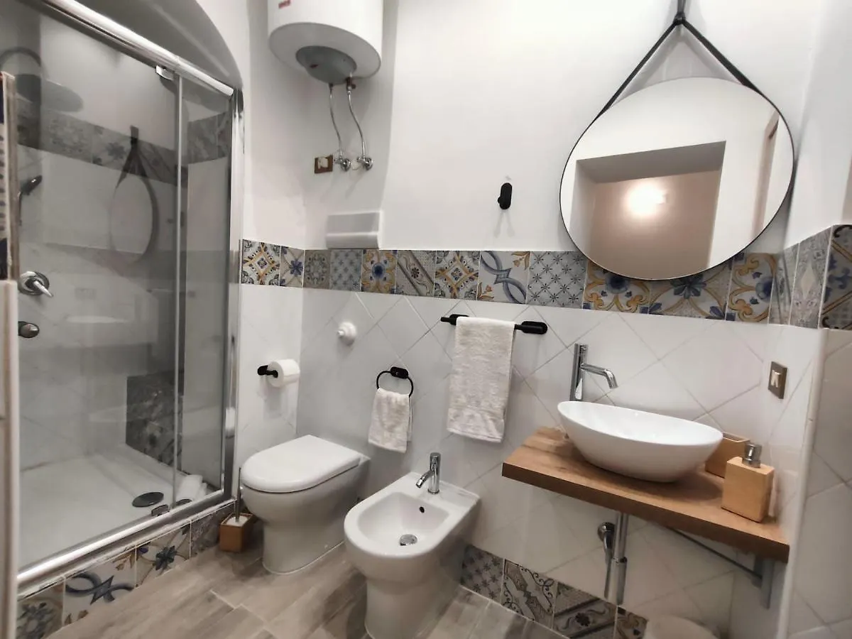 Casa Dei Frangiai - Palermo Apartment