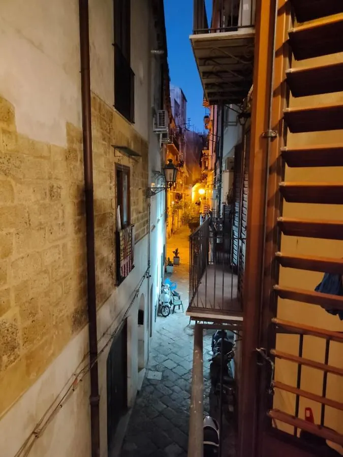 Casa Dei Frangiai - Palermo Apartment